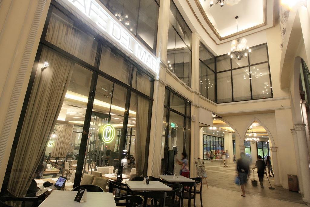 Maxstays - Max Style @ The Venice Residences Taguig Buitenkant foto