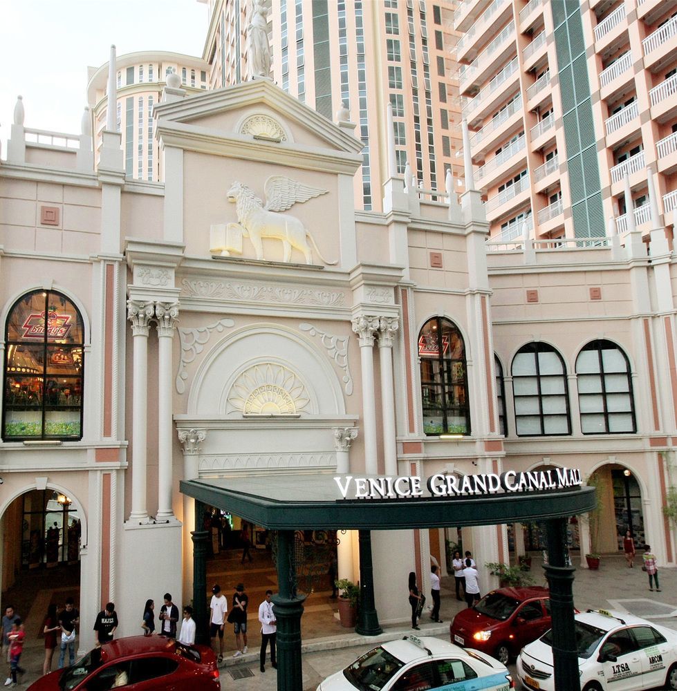Maxstays - Max Style @ The Venice Residences Taguig Buitenkant foto