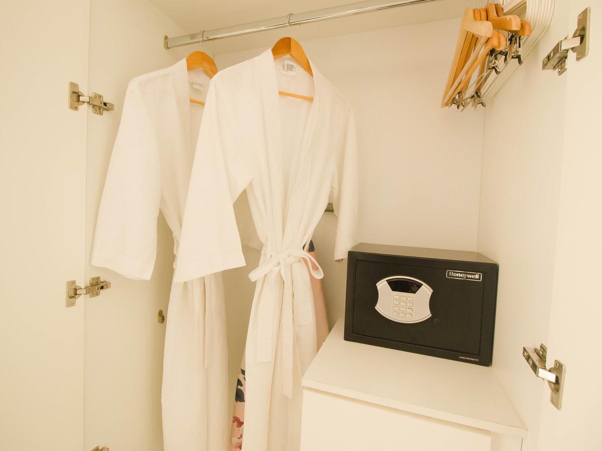 Maxstays - Max Style @ The Venice Residences Taguig Buitenkant foto