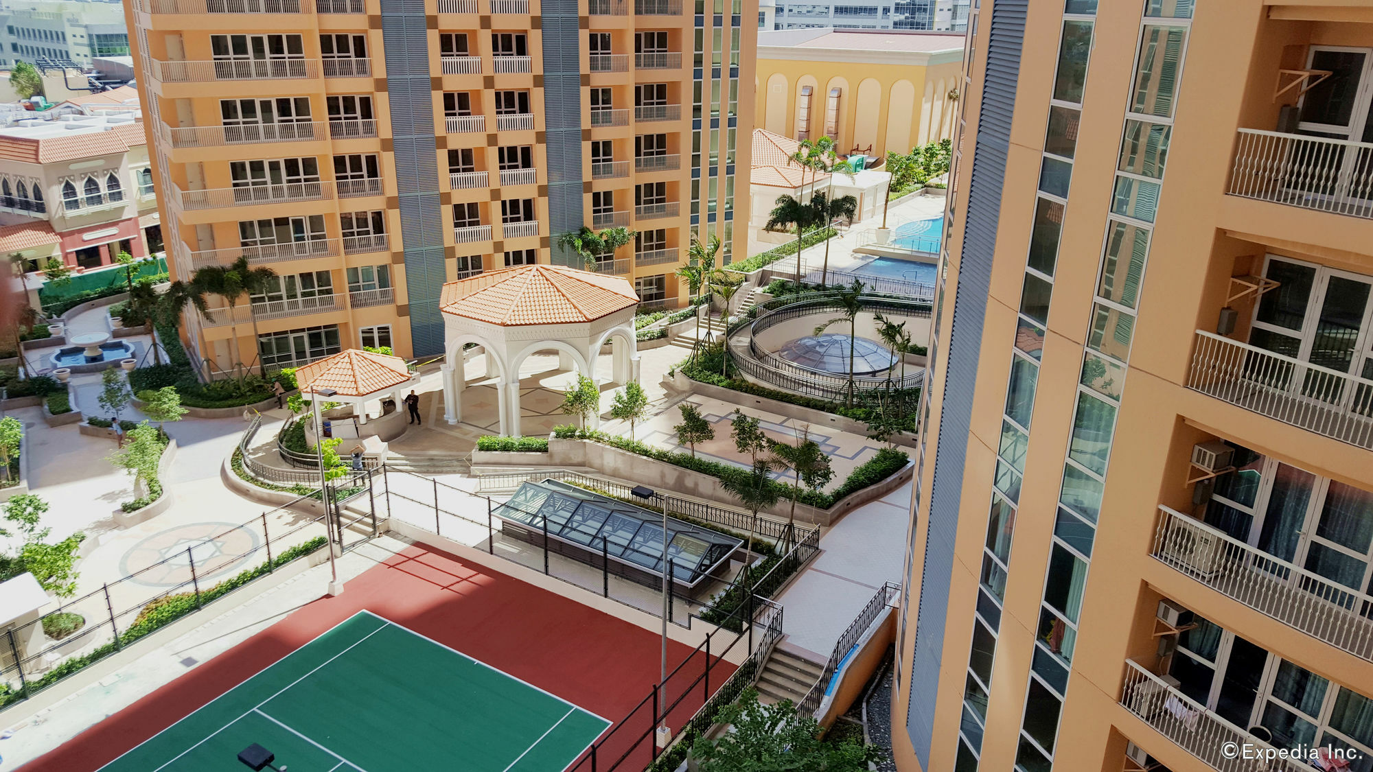 Maxstays - Max Style @ The Venice Residences Taguig Buitenkant foto
