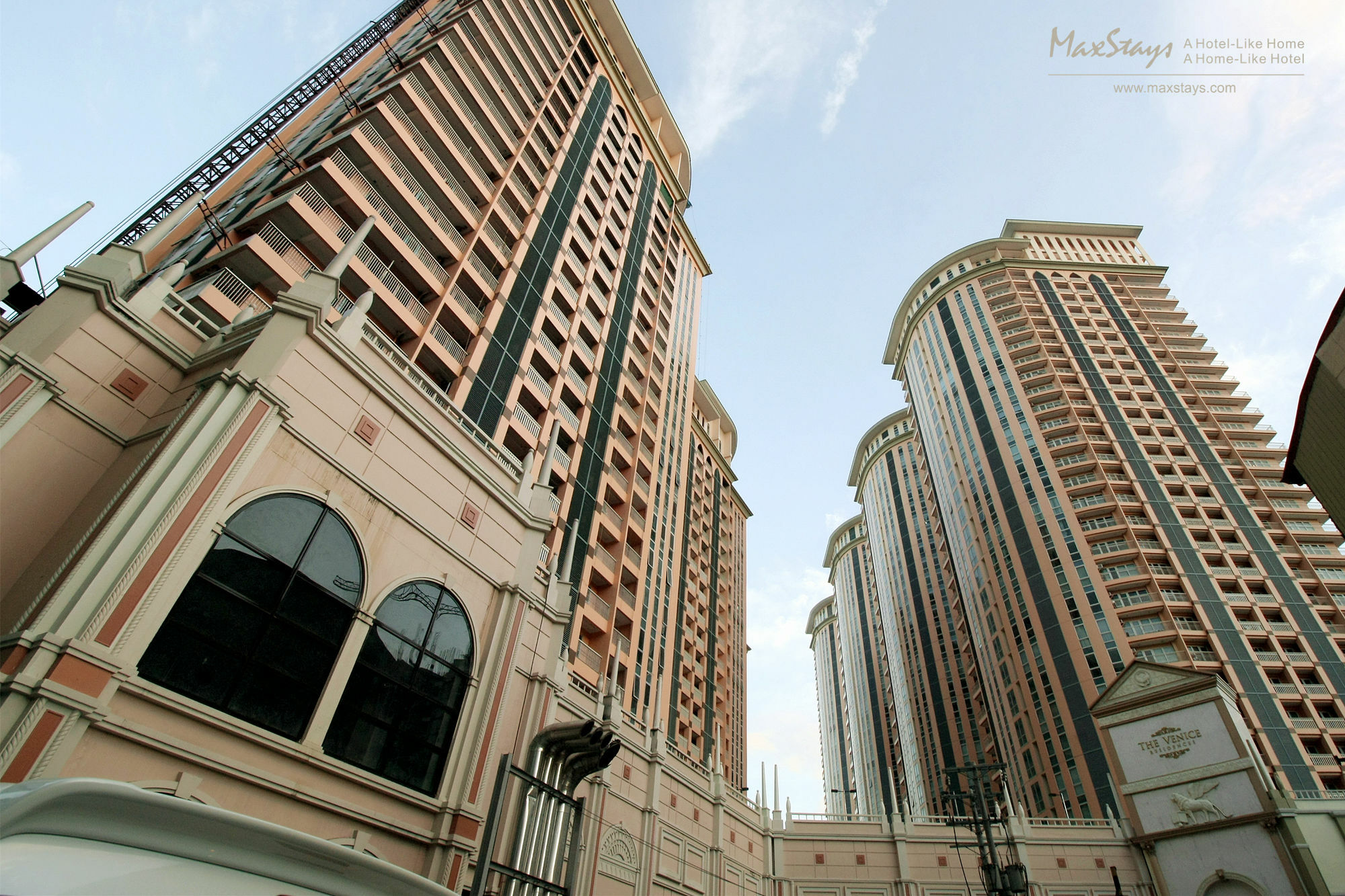 Maxstays - Max Style @ The Venice Residences Taguig Buitenkant foto