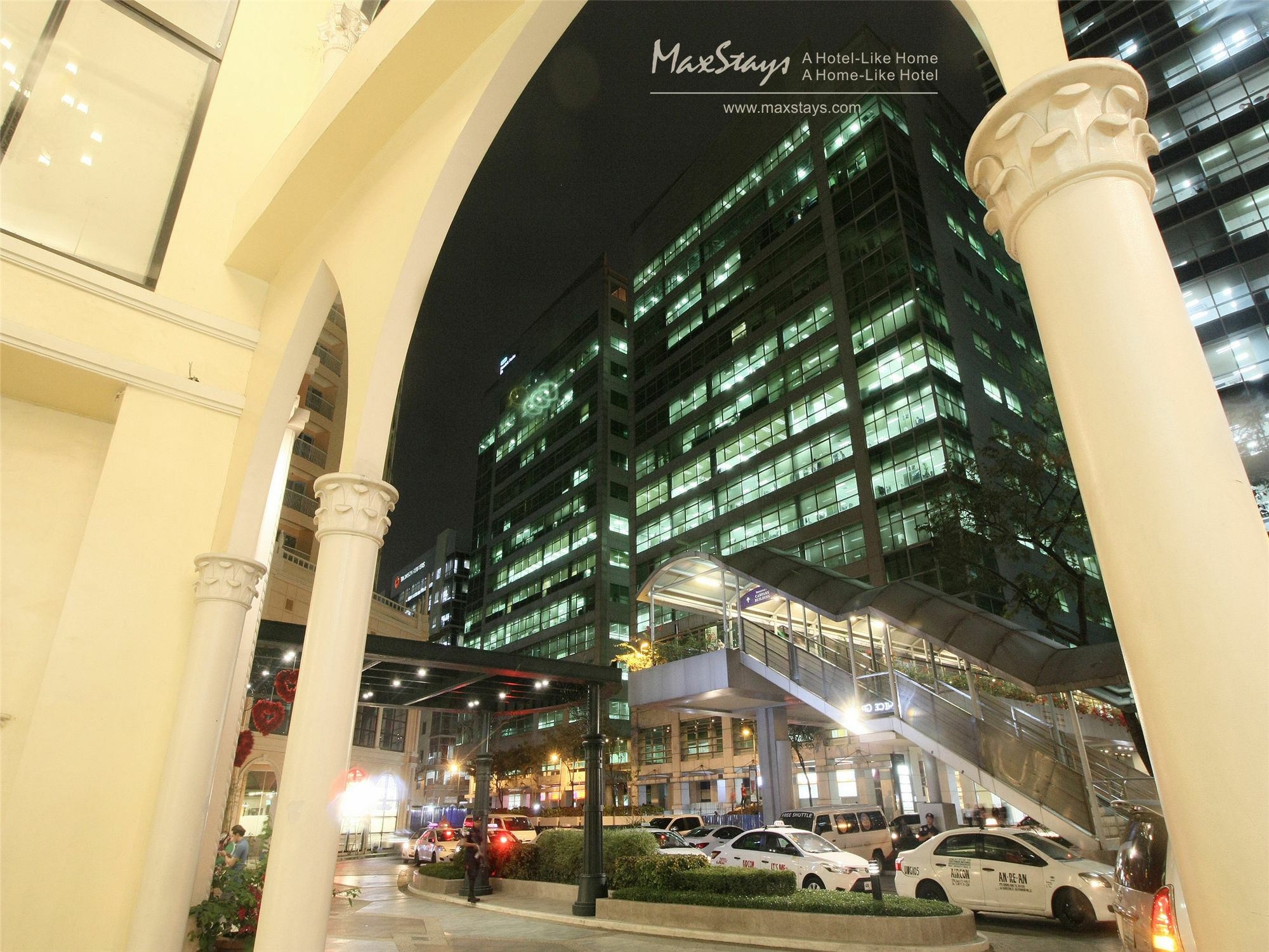 Maxstays - Max Style @ The Venice Residences Taguig Buitenkant foto